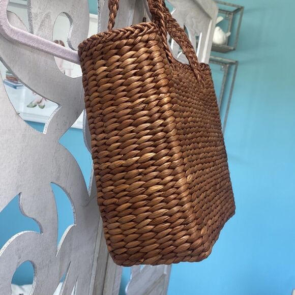 NWT GAP Woven Wicker Rattan Straw Handbag Tote Purse vintage Floral Design - Picture 5 of 12